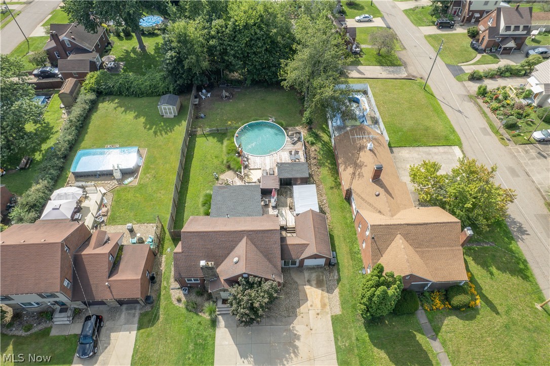 217 Whipple Avenue NW Canton OH 44708