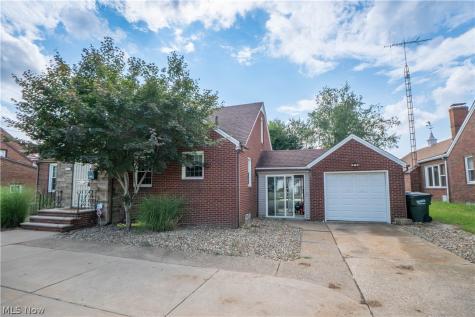 217 Whipple Avenue NW Canton OH 44708