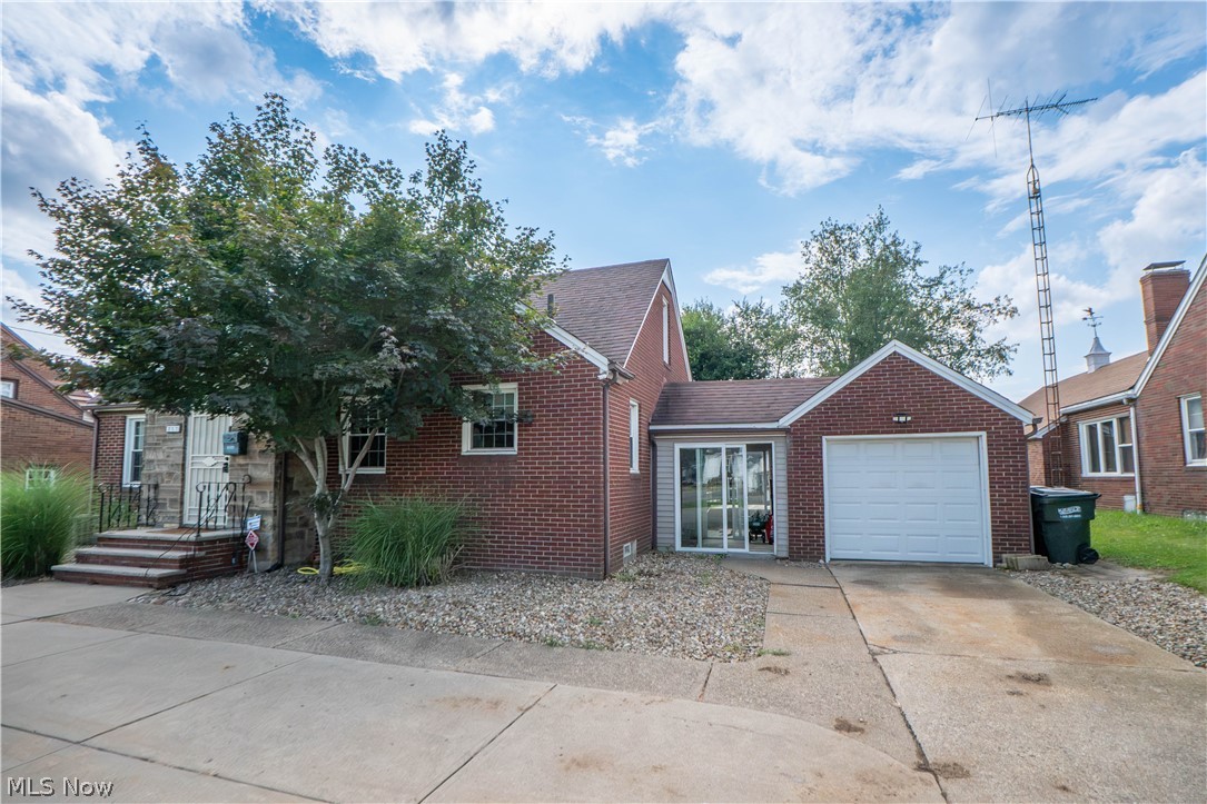 217 Whipple Avenue NW Canton OH 44708