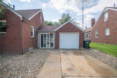 217 Whipple Avenue NW Canton OH 44708
