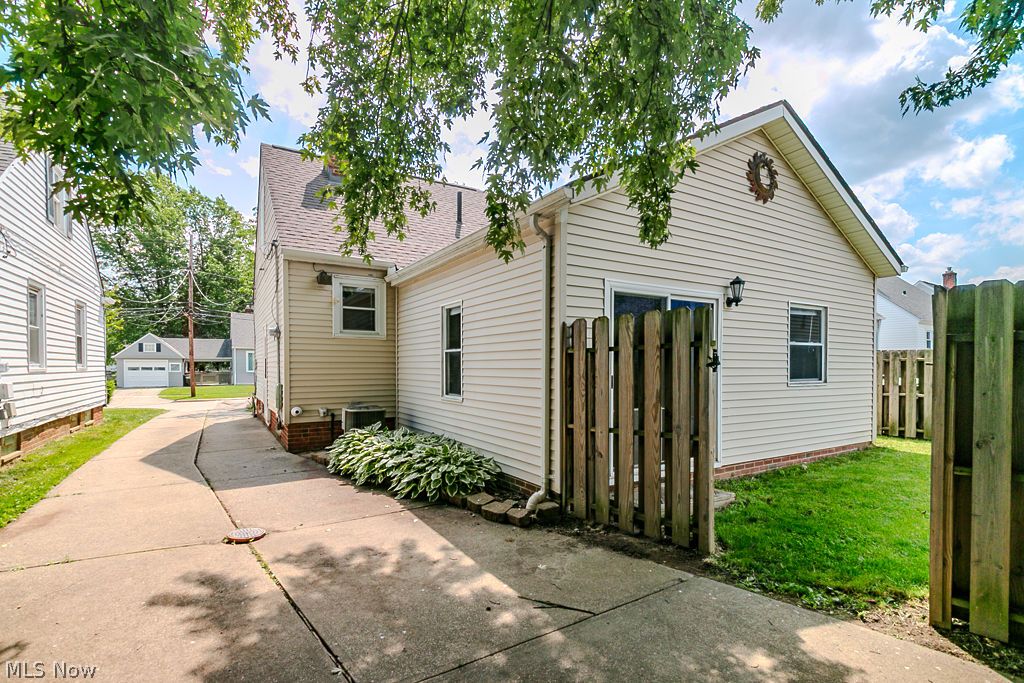 1640 Douglas Road Wickliffe OH 44092