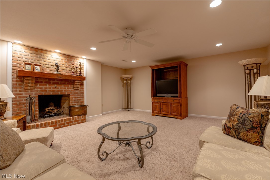 15644 Marshallville Street NW Canal Fulton OH 44614