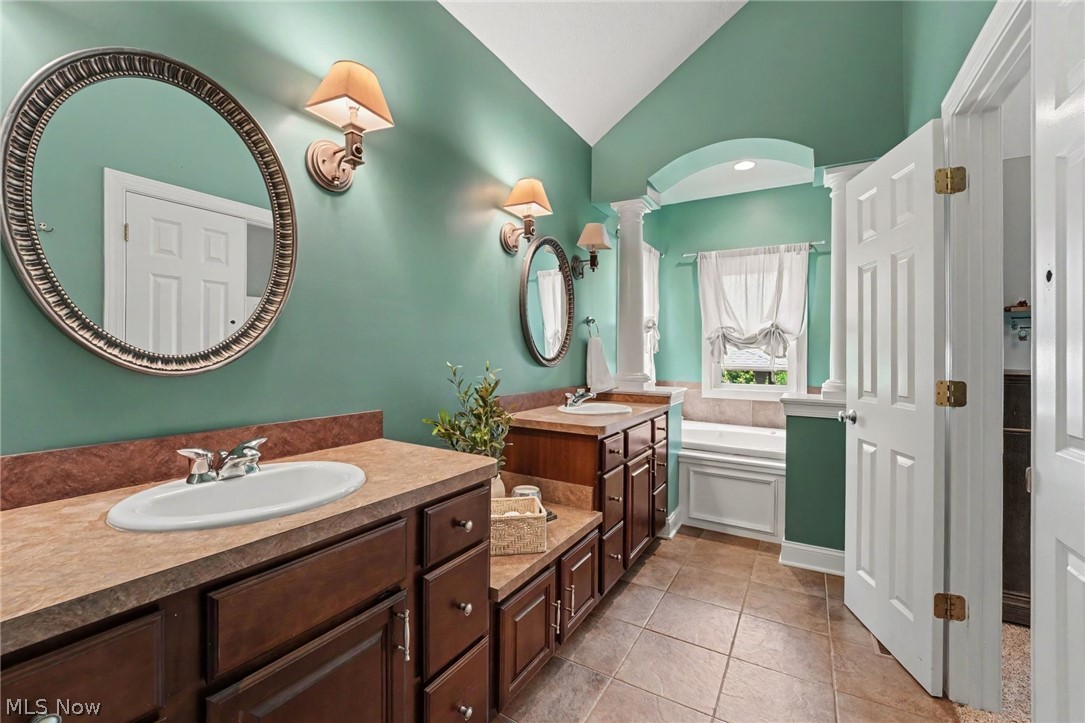11780 Ascot Lane Chagrin Falls OH 44023