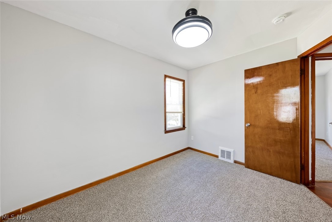 16018 Muskingum Boulevard Brook Park OH 44142