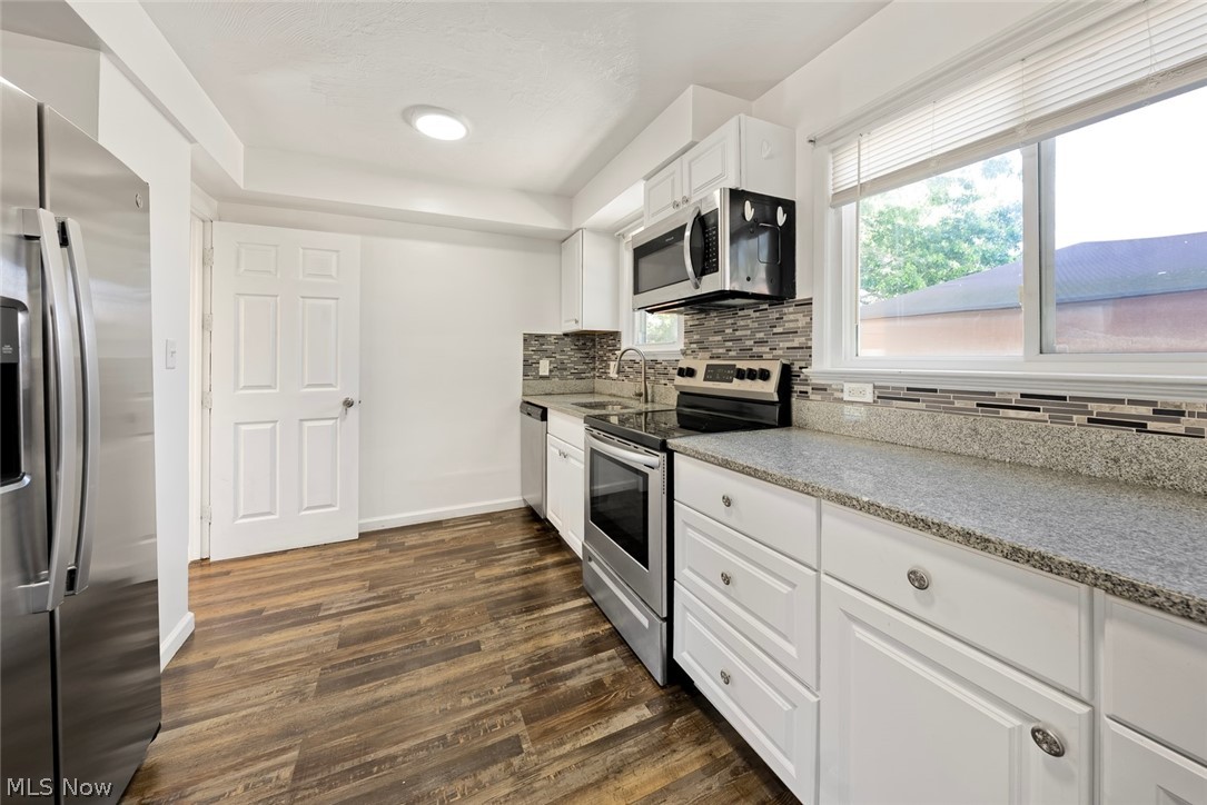 16018 Muskingum Boulevard Brook Park OH 44142