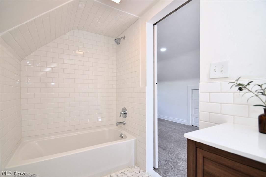 3278 E Overlook Road Cleveland Heights OH 44118