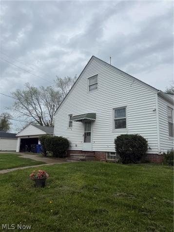 18011 Windward Road Cleveland OH 44119