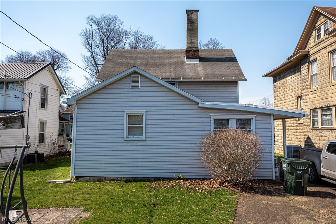 310 S 4th Street Coshocton OH 43812