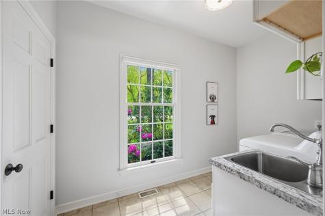 6542 Hammontree Drive Hudson OH 44236