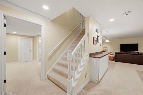 6542 Hammontree Drive Hudson OH 44236