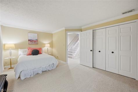 6542 Hammontree Drive Hudson OH 44236