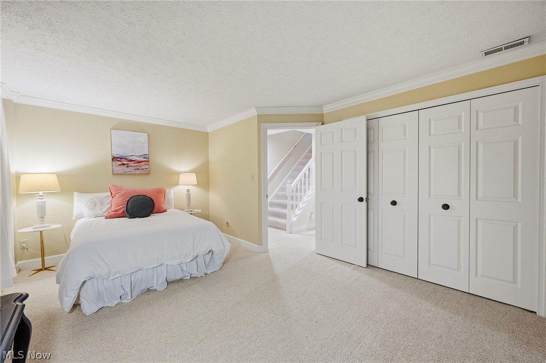 6542 Hammontree Drive Hudson OH 44236