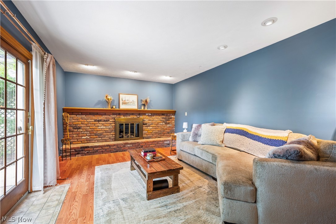 27008 Sweetbriar Drive North Olmsted OH 44070