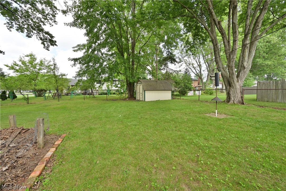 27008 Sweetbriar Drive North Olmsted OH 44070