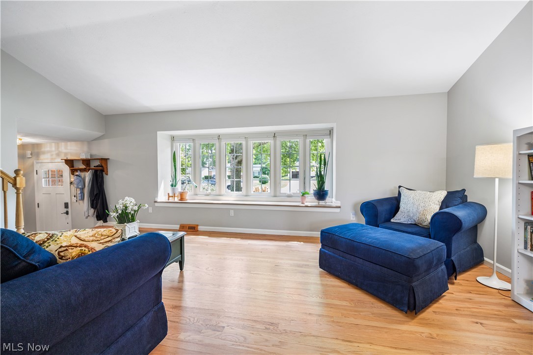 27008 Sweetbriar Drive North Olmsted OH 44070