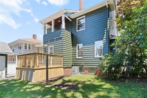 1438 Elbur Avenue Lakewood OH 44107