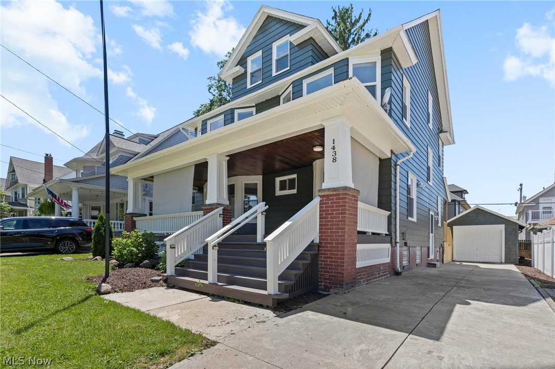 1438 Elbur Avenue Lakewood OH 44107