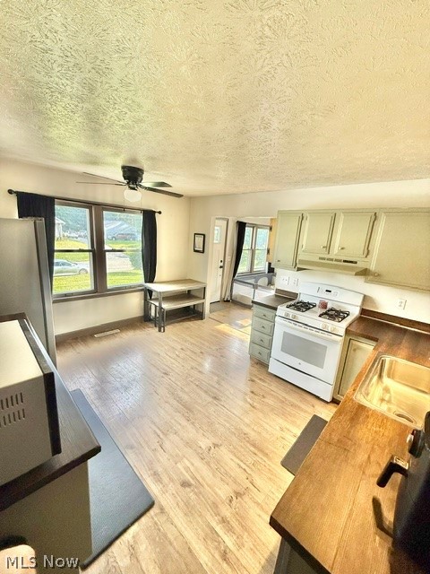 926 Arch Street Salem OH 44460