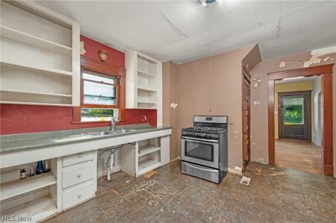 285 Waverly Street Berea OH 44017