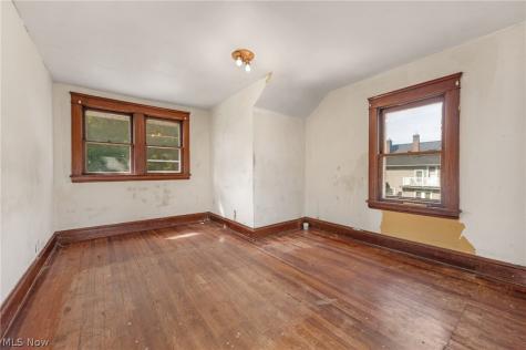285 Waverly Street Berea OH 44017