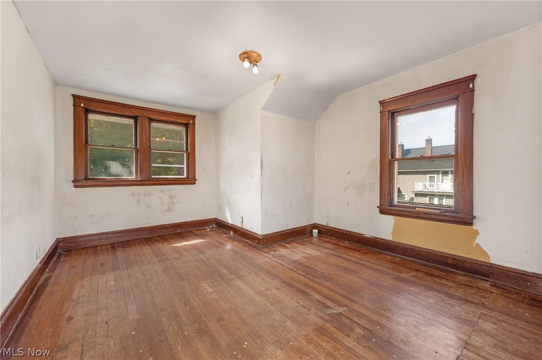 285 Waverly Street Berea OH 44017