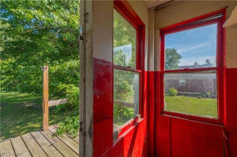 285 Waverly Street Berea OH 44017