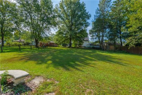 285 Waverly Street Berea OH 44017