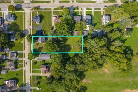 285 Waverly Street Berea OH 44017