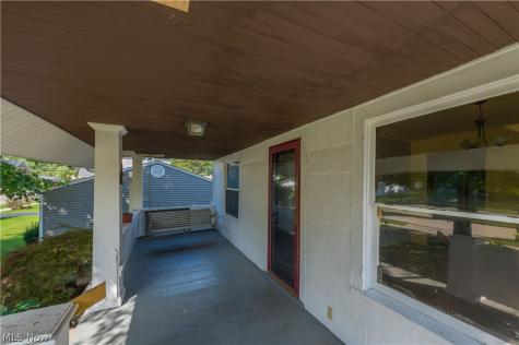 285 Waverly Street Berea OH 44017