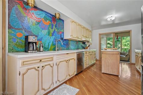2990 Mccormick Road Silver Lake OH 44224