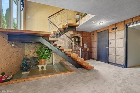 2990 Mccormick Road Silver Lake OH 44224