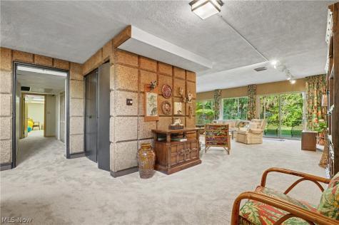 2990 Mccormick Road Silver Lake OH 44224