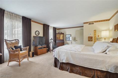 2990 Mccormick Road Silver Lake OH 44224