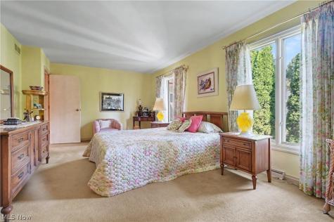 2990 Mccormick Road Silver Lake OH 44224