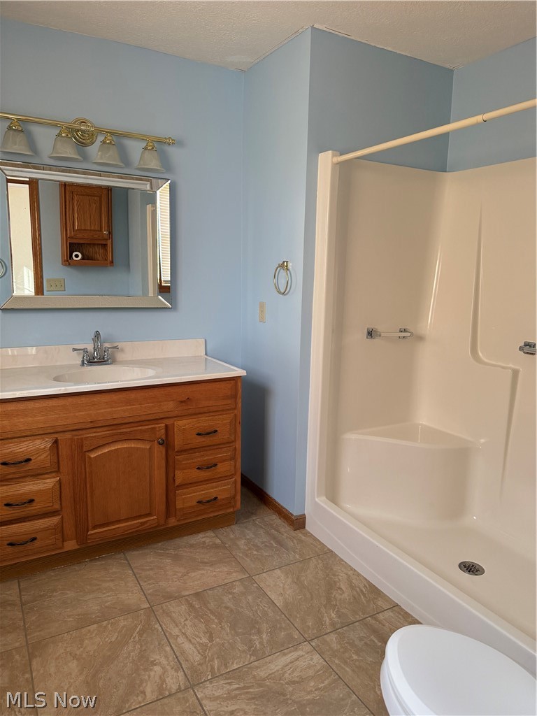 49208 Hickman Road East Liverpool OH 43920