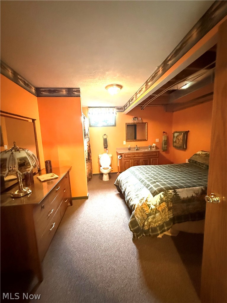 49208 Hickman Road East Liverpool OH 43920