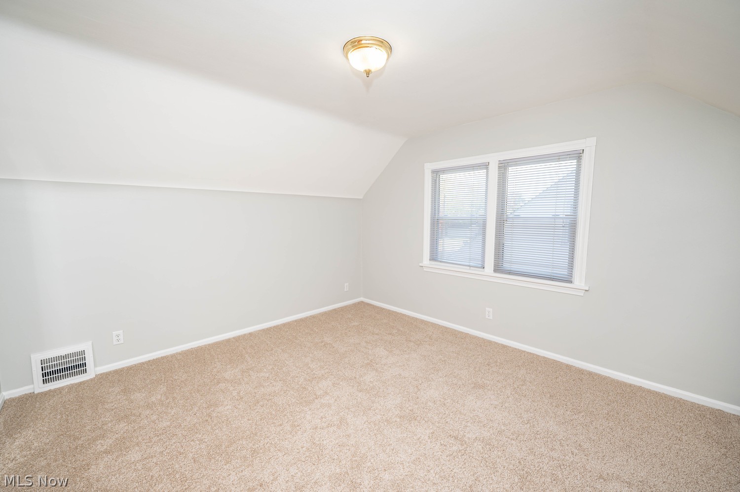 25281 Marsdon Drive Euclid OH 44132