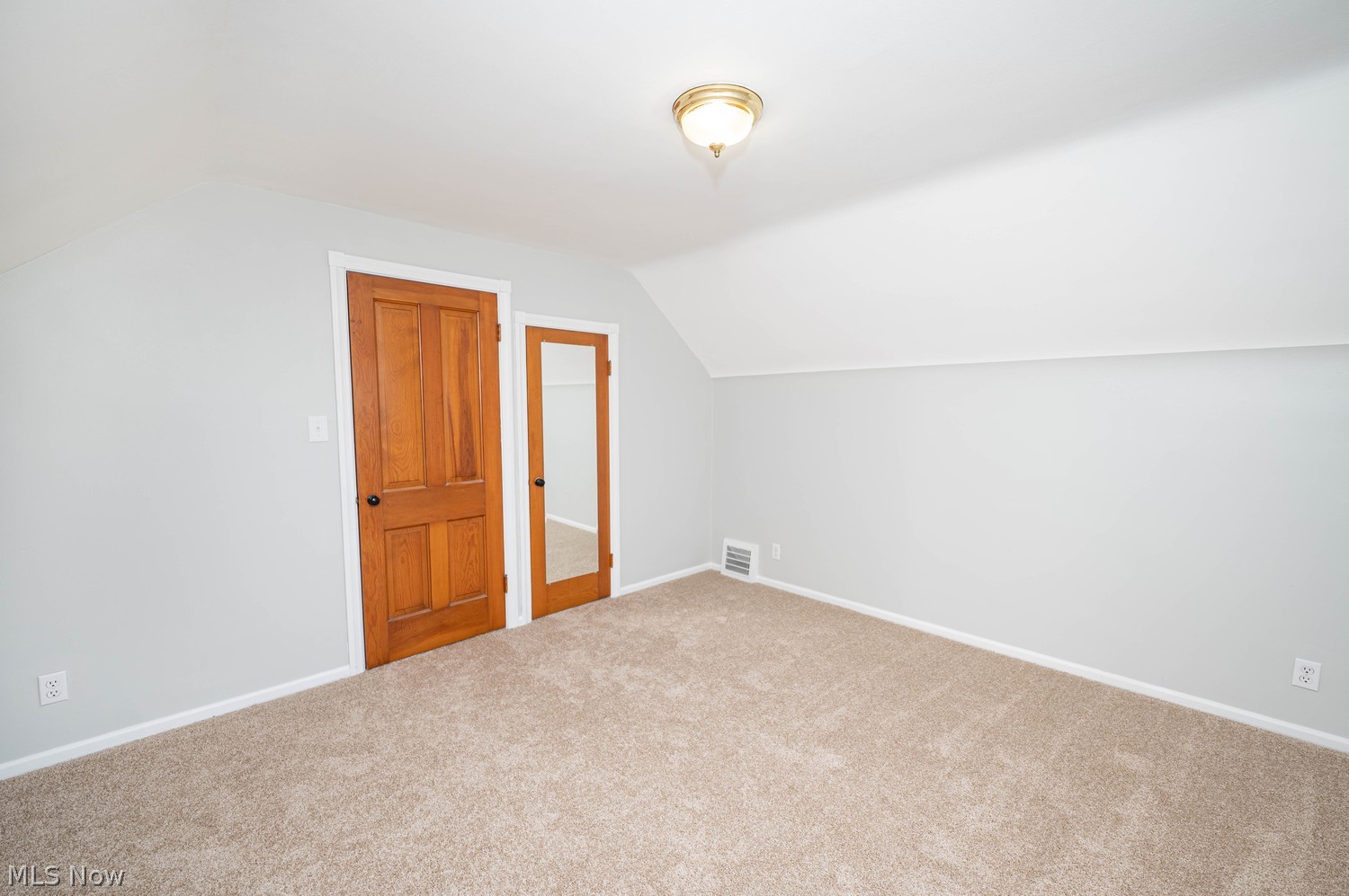 25281 Marsdon Drive Euclid OH 44132