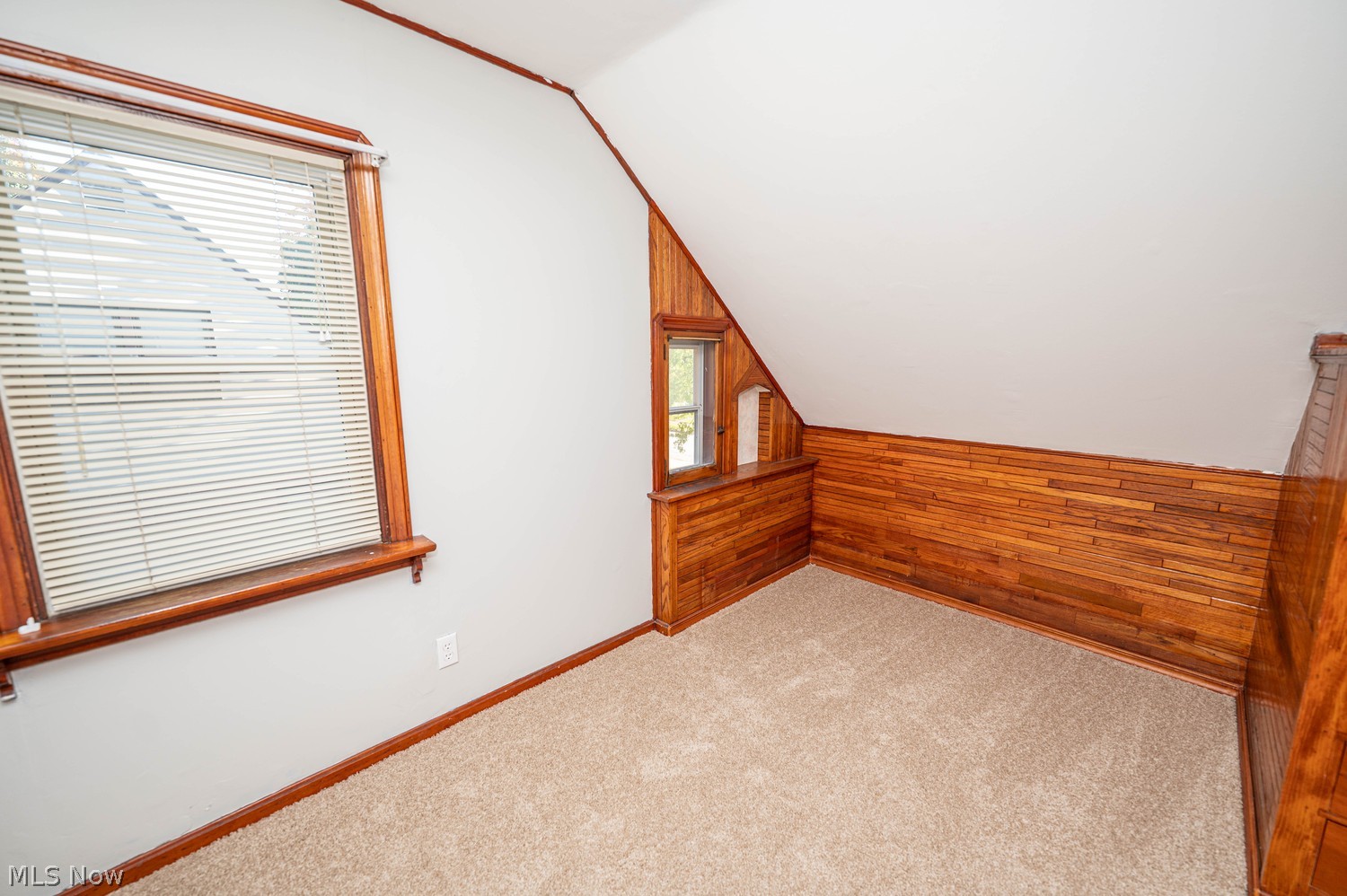 25281 Marsdon Drive Euclid OH 44132