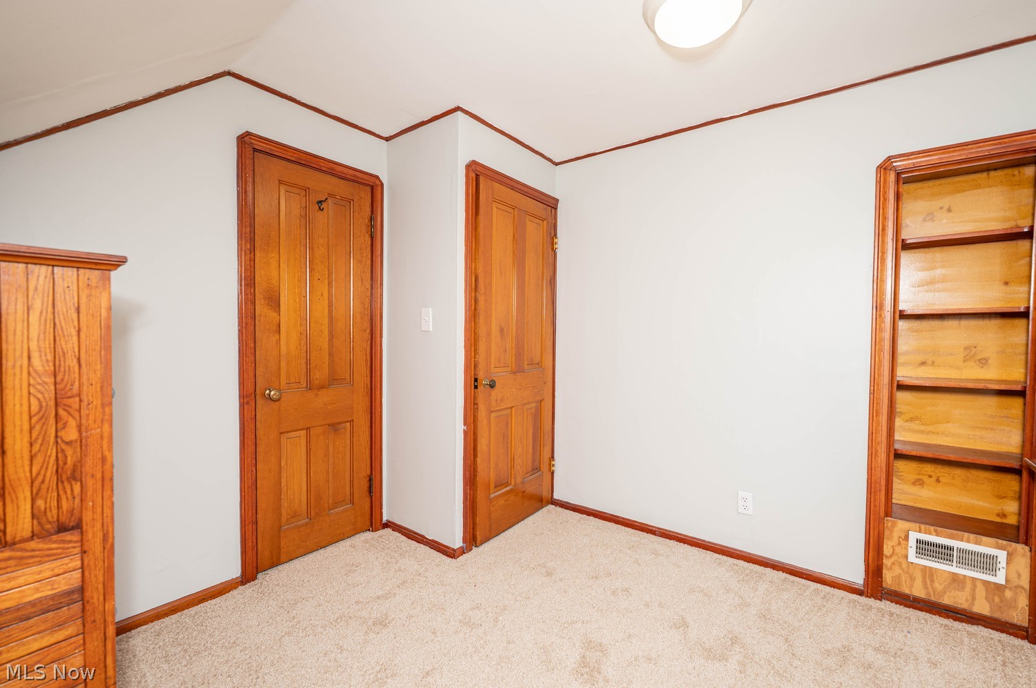 25281 Marsdon Drive Euclid OH 44132