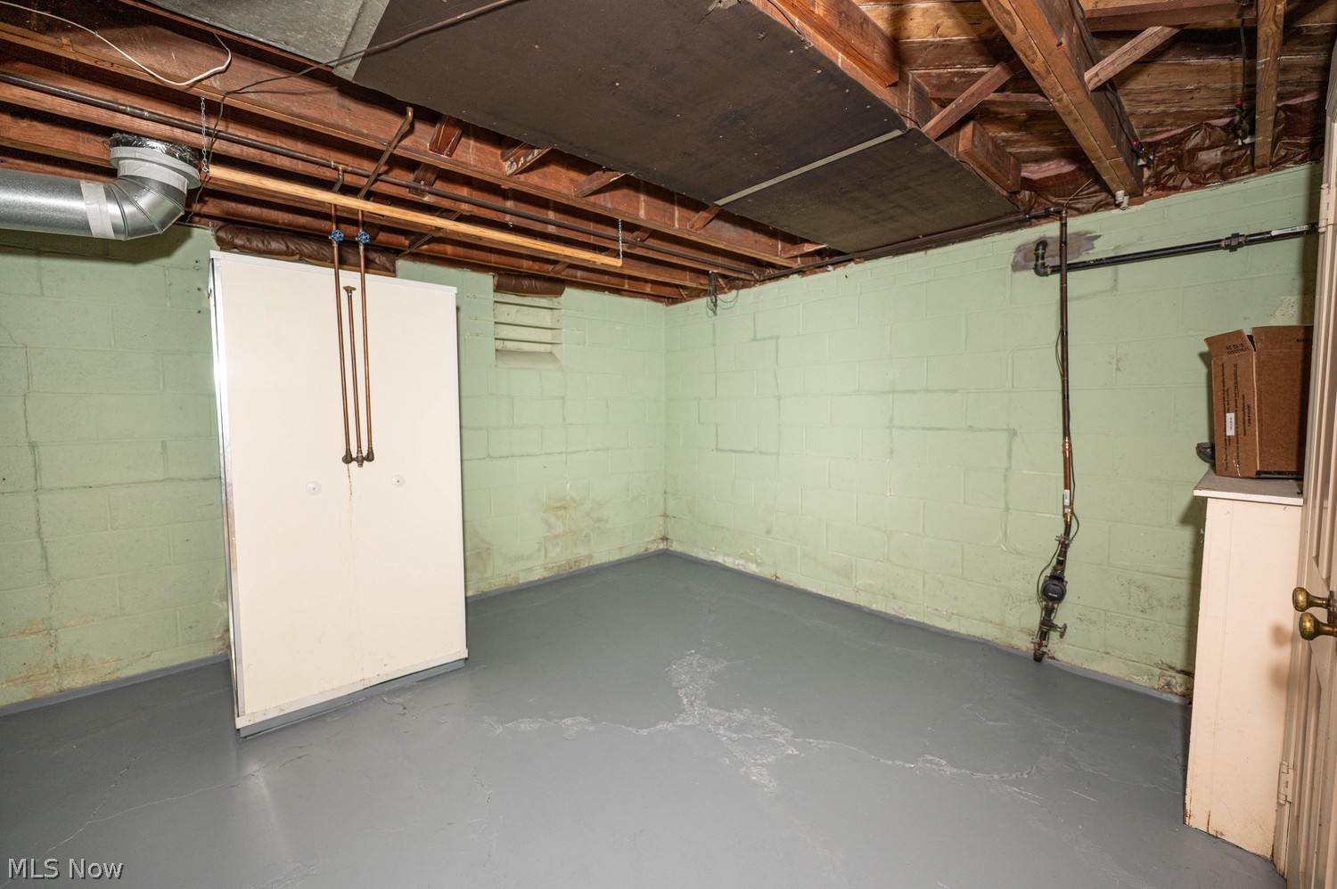 25281 Marsdon Drive Euclid OH 44132