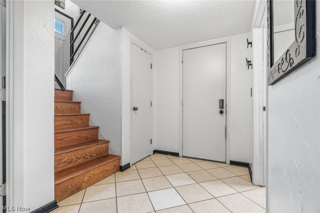 6226 Woodmoor Avenue NW Canton OH 44718