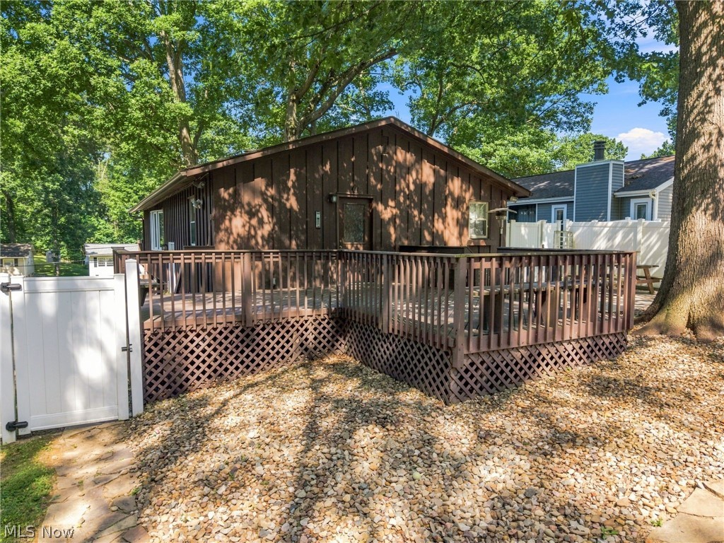 6226 Woodmoor Avenue NW Canton OH 44718