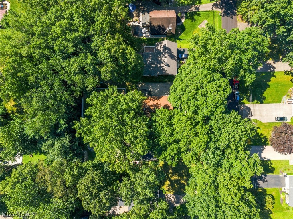 6226 Woodmoor Avenue NW Canton OH 44718