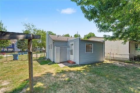 982 Shadowrow Avenue Willoughby OH 44094