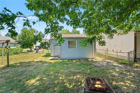 982 Shadowrow Avenue Willoughby OH 44094