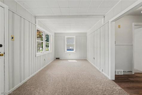 982 Shadowrow Avenue Willoughby OH 44094