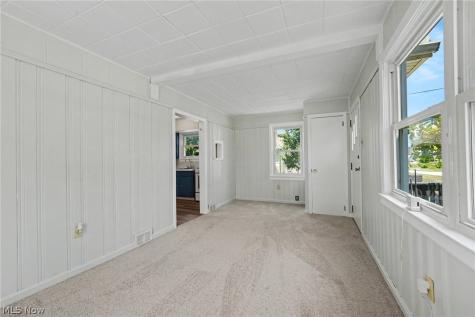 982 Shadowrow Avenue Willoughby OH 44094