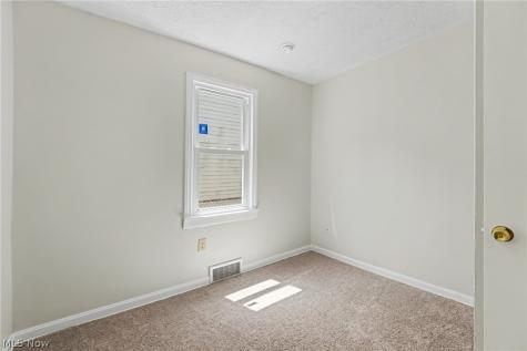 982 Shadowrow Avenue Willoughby OH 44094