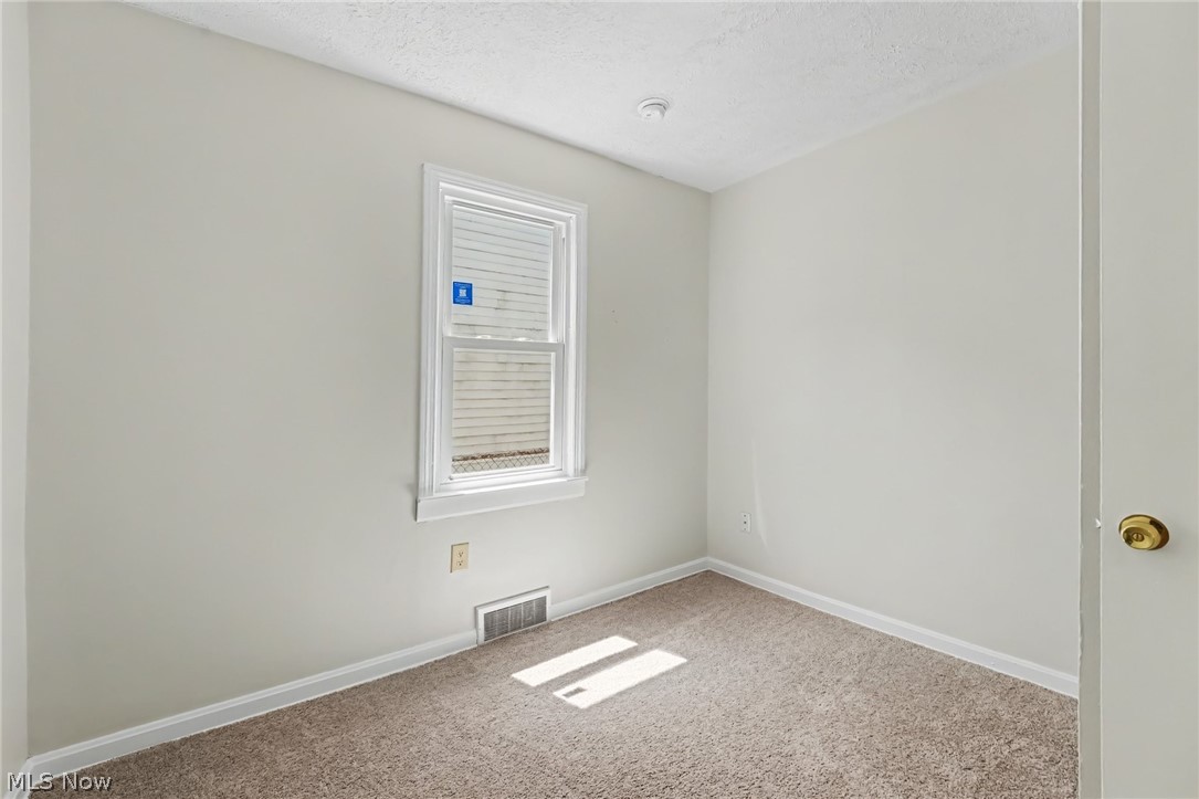 982 Shadowrow Avenue Willoughby OH 44094
